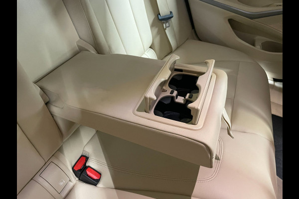 BMW 3-serie 330e High Executive|184 PK|VOLLEDER|DIGITAL COCKPIT|APPLE CARPLAY/ANDROID|CAMERA|NAVIGATIE|LMV|PDC|