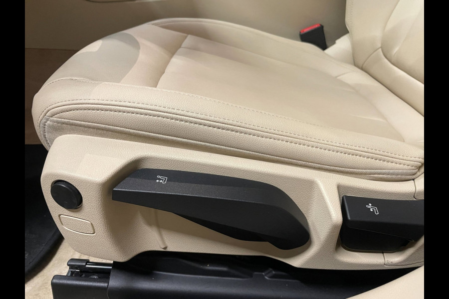 BMW 3-serie 330e High Executive|184 PK|VOLLEDER|DIGITAL COCKPIT|APPLE CARPLAY/ANDROID|CAMERA|NAVIGATIE|LMV|PDC|