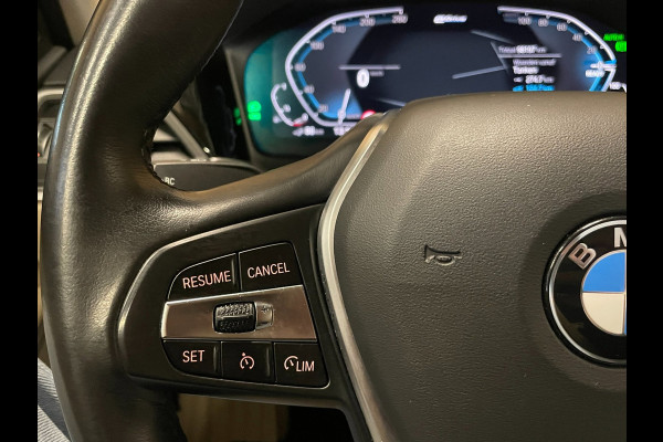 BMW 3-serie 330e High Executive|184 PK|VOLLEDER|DIGITAL COCKPIT|APPLE CARPLAY/ANDROID|CAMERA|NAVIGATIE|LMV|PDC|
