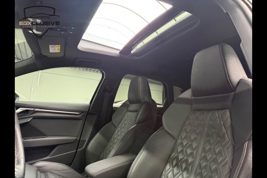 Audi A3 Sportback 35 TFSI S edition PANO/CAMERA/RS Stoelen
