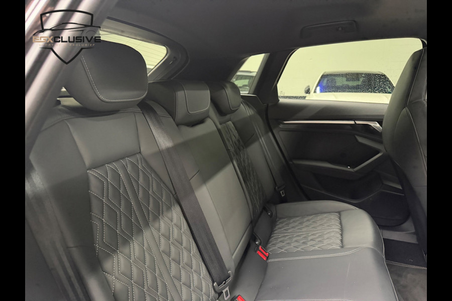 Audi A3 Sportback 35 TFSI S edition PANO/CAMERA/RS Stoelen