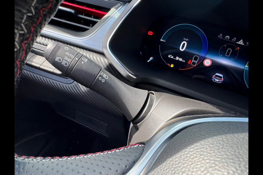 Renault Captur 1.6 E-Tech Hybrid 145 R.S. Line Trekhaak afn. / Groot navi / All Season / Adapt Cruise / Stoel verw.