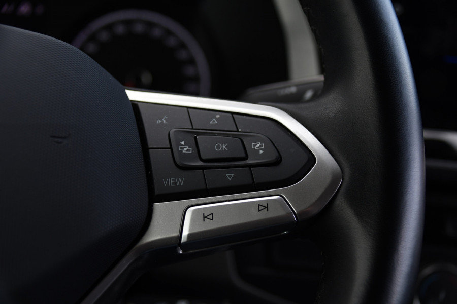 Volkswagen Transporter 2.0 TDI L1H1 30 PB Edition Cruise, Carplay, LED, Multimedia, Sensoren, 150pk, Automaat, Uniek!