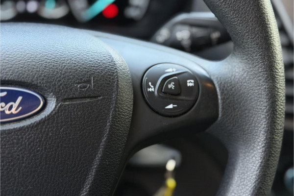 Ford Transit Connect 1.0 L1 | Airco | Camera | Multimedia | 3-zits | NAVI | Bluetooth | PDC