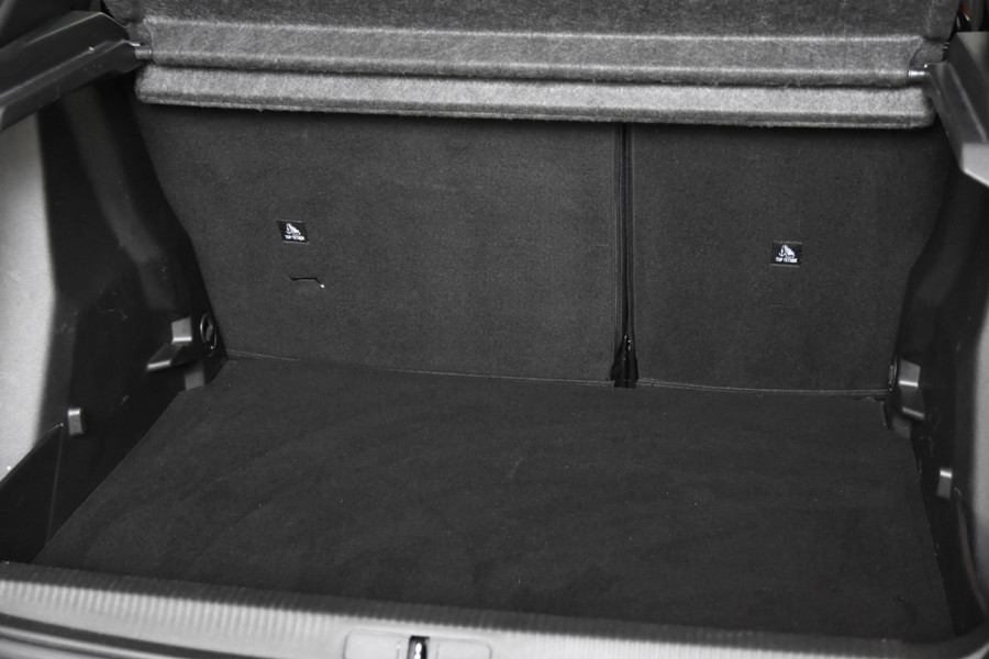 Peugeot 2008 1.2 Active Automaat *1ste Eigenaar*Navigatie*PDC*