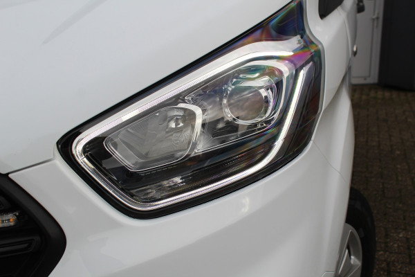 Ford Transit Custom 300 2.0-130PK TDCI L1H1 Trend AUTOMAAT ! Erg nette Transit Custom automaat ! Achterdeuren, Schuifdeur L+R, PDC V+A, Camera, Bijrijdersbank, Stoel- en voorraamverwarming, flitslichten v+a en dak