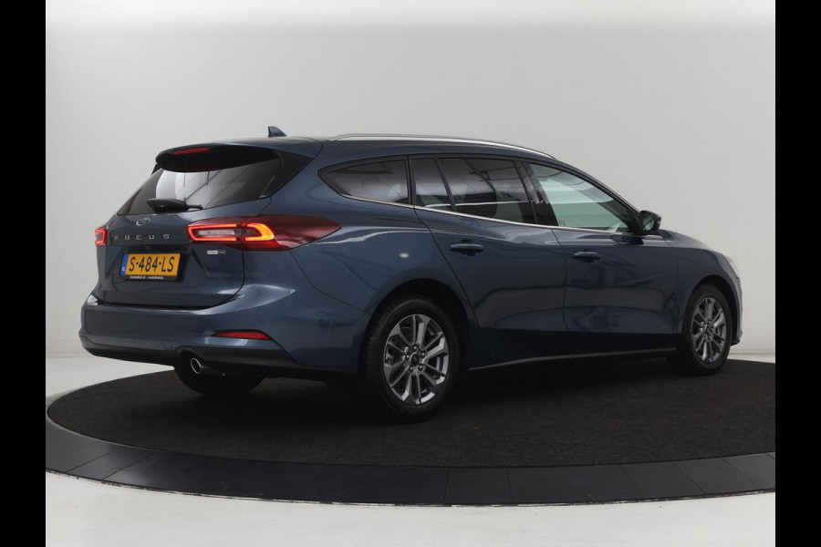 Ford FOCUS Wagon 1.0 EcoBoost Hybrid Titanium | Carplay | Camera | Navigatie | Climate control | Full LED | Parkeerhulp
