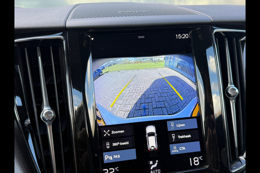 Volvo XC60 2.0 Recharge T6 AWD R-Design Pano|H&K|Memory|HuD|Trekhaak