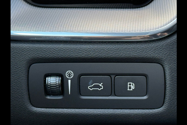 Volvo XC60 2.0 Recharge T6 AWD R-Design Pano|H&K|Memory|HuD|Trekhaak