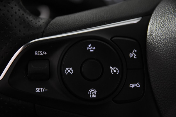 Opel Astra 1.2 GS Line *1ste Eigenaar*Leer*Navigatie*Trekhaak*Parkassist*