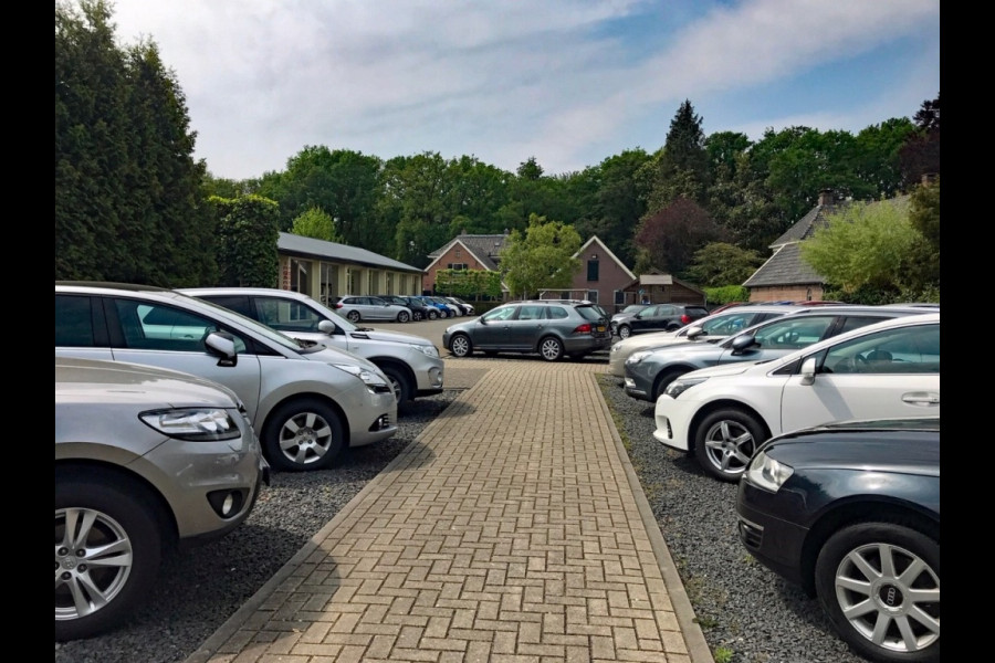 Volkswagen Golf Variant 1.5 TSI 130pk Bns Navi, CarPlay, Trekhaak, Stoelverwarming