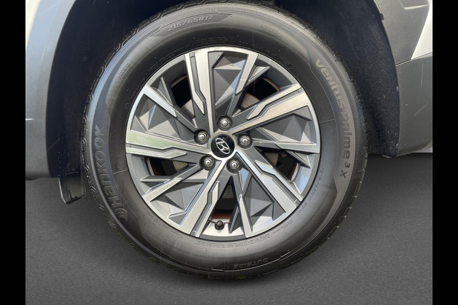 Hyundai Tucson 1.6 T-GDI HEV Comfort | Navigatie | Climate control