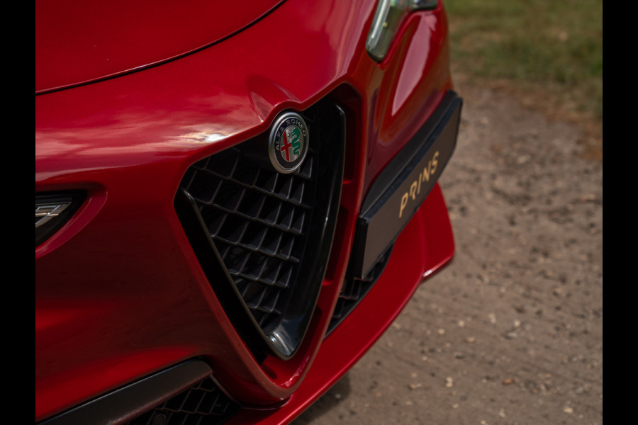Alfa Romeo Stelvio 2.9 V6 AWD Quadrifoglio | Harman/Kardon | Rosso Competizione | Adapt. cruise | CarPlay | Carbon stuur
