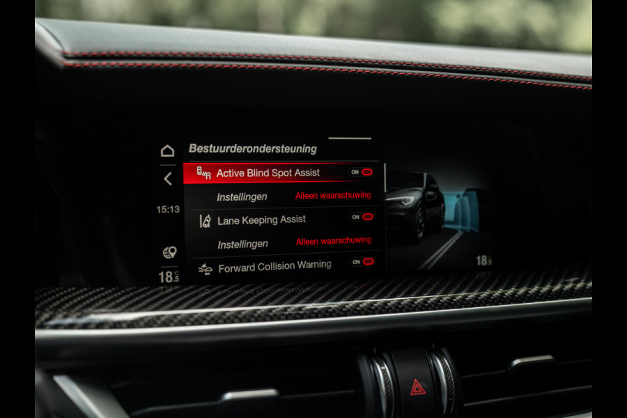 Alfa Romeo Stelvio 2.9 V6 AWD Quadrifoglio | Harman/Kardon | Rosso Competizione | Adapt. cruise | CarPlay | Carbon stuur