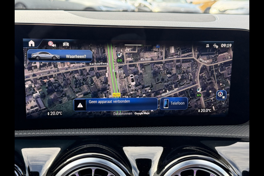 Mercedes-Benz CLA-Klasse 250 e AMG Line Plug in Full-led Matrix Leder Panorama Camera Pdc Sfeerverlichting Trekhaak