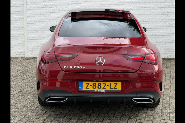 Mercedes-Benz CLA-Klasse 250 e AMG Line Plug in Full-led Matrix Leder Panorama Camera Pdc Sfeerverlichting Trekhaak