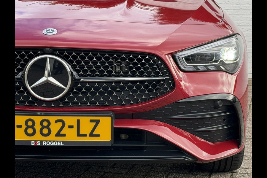 Mercedes-Benz CLA-Klasse 250 e AMG Line Plug in Full-led Matrix Leder Panorama Camera Pdc Sfeerverlichting Trekhaak