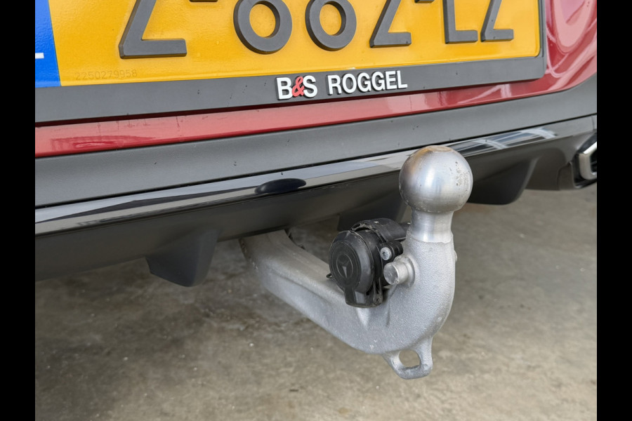 Mercedes-Benz CLA-Klasse 250 e AMG Line Plug in Full-led Matrix Leder Panorama Camera Pdc Sfeerverlichting Trekhaak