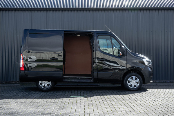 Renault Master 2.3 DCI L1H1 | 135PK | 1ste Eigenaar | Work Edition | Navi | Led | Cruise | Trekhaak