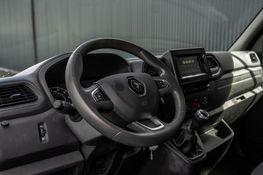 Renault Master 2.3 DCI L1H1 | 135PK | 1ste Eigenaar | Work Edition | Navi | Led | Cruise | Trekhaak