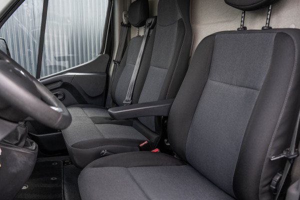 Renault Master 2.3 DCI L1H1 | 135PK | 1ste Eigenaar | Work Edition | Navi | Led | Cruise | Trekhaak