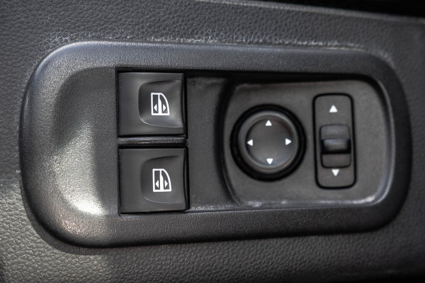 Renault Master 2.3 DCI L1H1 | 135PK | 1ste Eigenaar | Work Edition | Navi | Led | Cruise | Trekhaak