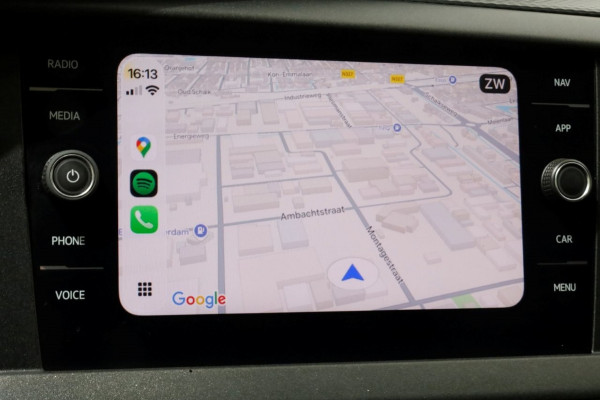 Volkswagen Transporter T6.1 2.0 TDI 150pk L1H1 DSG-Automaat Airco/Navi/2x Schuifdeur 04-2022