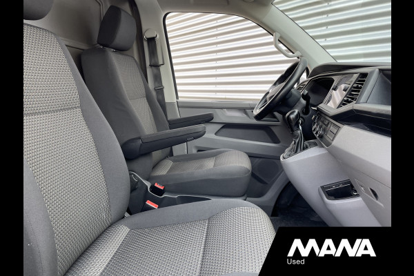 Volkswagen Transporter 2.0TDI 150PK L1H1 Automaat Trekhaak Navi Carplay Sensoren LM velgen