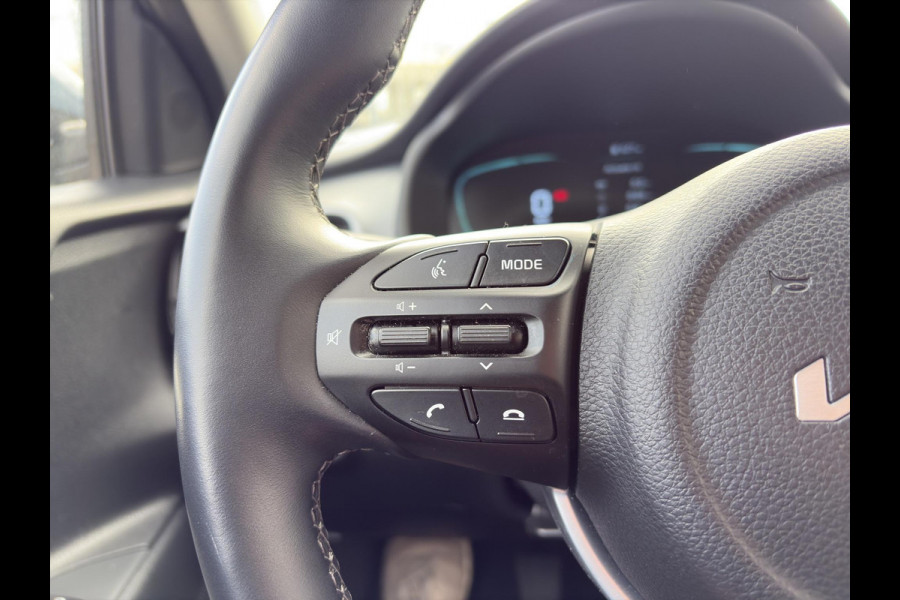 Kia Stonic 1.0 T-GDi MHEV DynamicPlusLine | Stoel- en Stuurverwarming | Navi | Cimate Control | Cruise Control | Key-less | Camera |