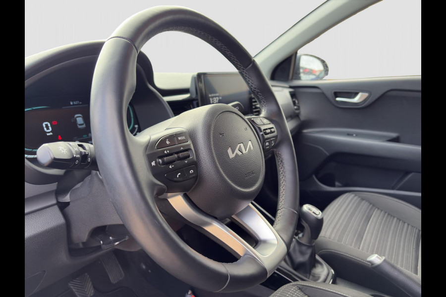 Kia Stonic 1.0 T-GDi MHEV DynamicPlusLine | Stoel- en Stuurverwarming | Navi | Cimate Control | Cruise Control | Key-less | Camera |