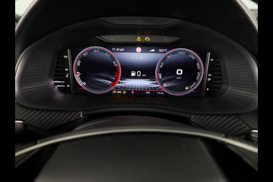 Škoda Kamiq Monte Carlo 1.0 TSI 115 pk 6 versn. Hand | Wegklapbare trekhaak | Winter Pakket | 18 inch lichtmetalen velgen