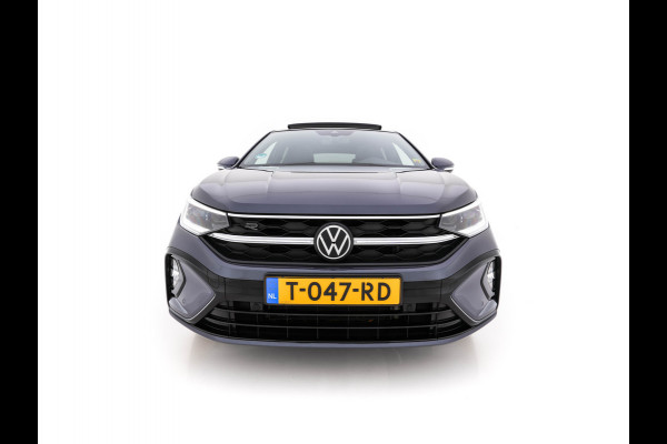 Volkswagen Taigo 1.5 TSI R-Line Aut. *PANO | ADAPTIVE-CRUISE | FULL-LED | BLINDSPOT | HEATED-SPORTSEATS | DIGI-COCKPIT | PRIVACY-GLASS | SHIFTPADDLES | CAMERA | KEYLESS | DAB | NAVI-FULLMAP | ECC | CARPLAY | PDC | 18''ALU*