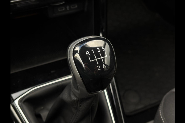 Volkswagen T-Cross 1.0 TSI Life | Navi, Carplay/Android, PDC, Cruise, Stoelverw., Climate, Afn. Trekhaak |