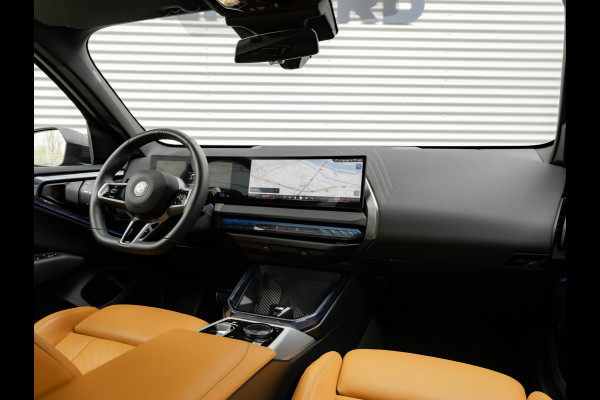 BMW X3 30e xDrive M-Sport - Individual Leder - Trekhaak - Stuurwiel Verwarmd