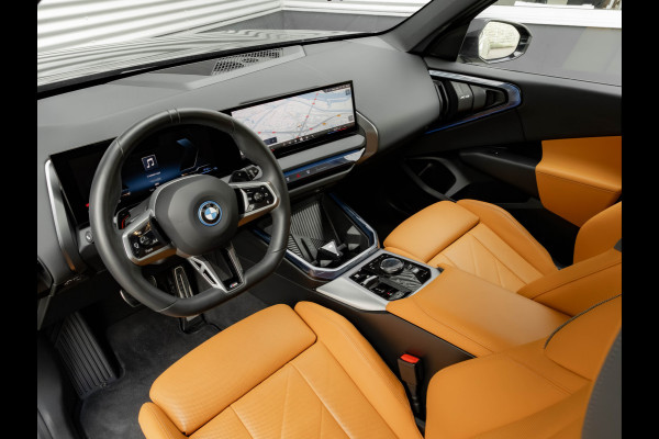 BMW X3 30e xDrive M-Sport - Individual Leder - Trekhaak - Stuurwiel Verwarmd