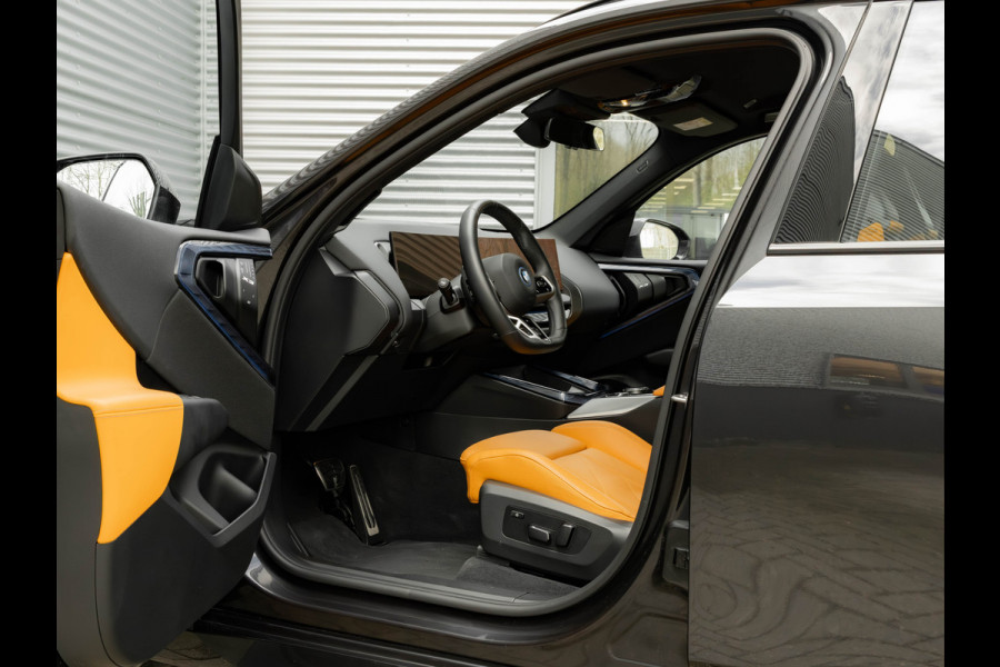 BMW X3 30e xDrive M-Sport - Individual Leder - Trekhaak - Stuurwiel Verwarmd