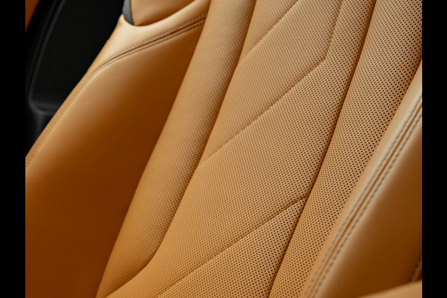 BMW X3 30e xDrive M-Sport - Individual Leder - Trekhaak - Stuurwiel Verwarmd