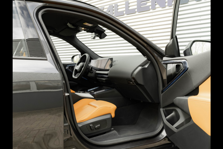 BMW X3 30e xDrive M-Sport - Individual Leder - Trekhaak - Stuurwiel Verwarmd