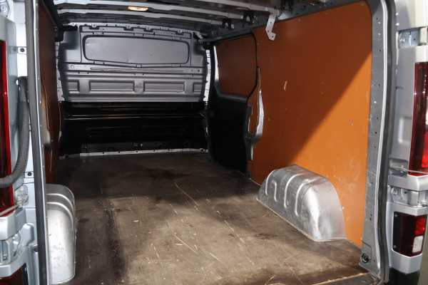 Renault Trafic 2.0 dCi 150pk L2 H1 Automaat