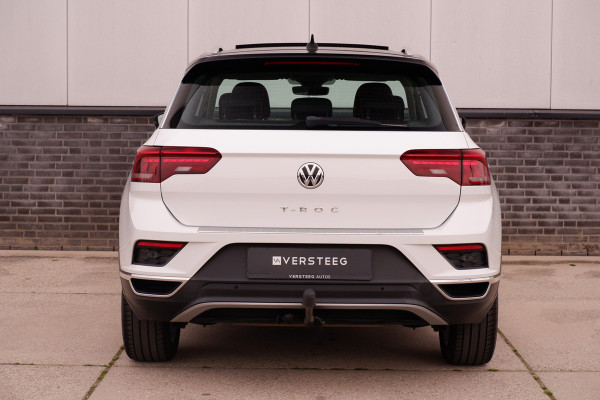 Volkswagen T-Roc 1.5 TSI Sport | Pano | Trekhaak | LED | Carplay | Camera | Virtual Cockpit | PDC