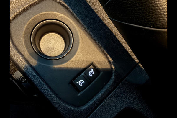 Dacia Duster 1.3 TCe 130pk Prestige, NAP, CarPlay, Camera, PDC