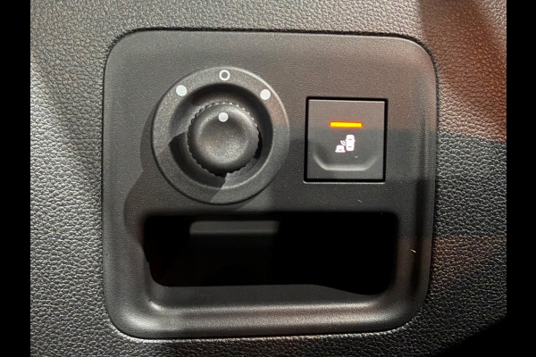 Dacia Duster 1.3 TCe 130pk Prestige, NAP, CarPlay, Camera, PDC