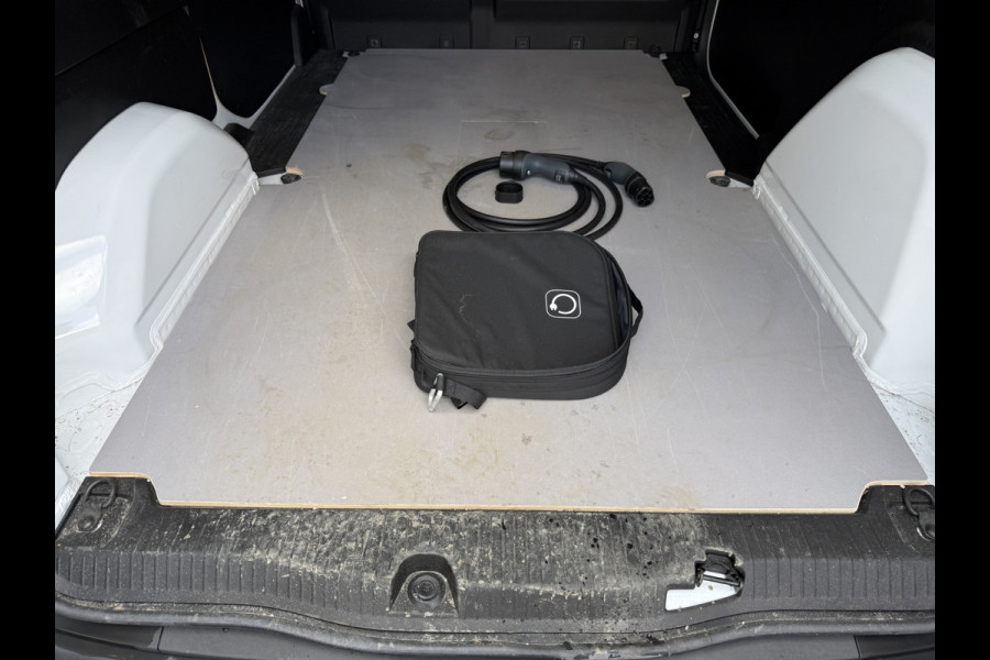 Mercedes-Benz eCitan 112 51kWh L2 Pro 284 WLTP 98,9 (SOH) MBUX Trekhaak 75kW Snelladen Apple Carplay Cruise Control Laadkabel