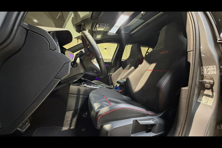 Volkswagen Golf 2.0 TSI GTI Clubsport Nürburgring|Pano|HUD|Matrix|H&K|Maxton|Sfeer|Camera|