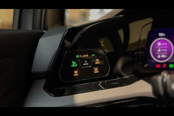 Volkswagen Golf 2.0 TSI GTI Clubsport Nürburgring|Pano|HUD|Matrix|H&K|Maxton|Sfeer|Camera|