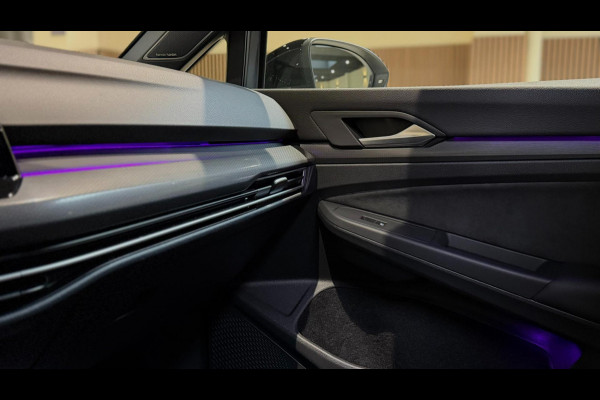 Volkswagen Golf 2.0 TSI GTI Clubsport Nürburgring|Pano|HUD|Matrix|H&K|Maxton|Sfeer|Camera|