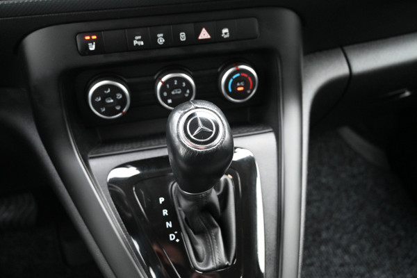 Mercedes-Benz Citan 110 CDI L1 Pro 3 Zitplaatsen, LED, Camera