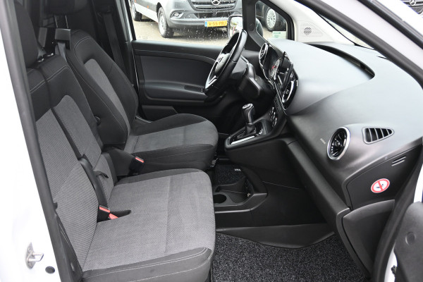 Mercedes-Benz Citan 110 CDI L1 Pro 3 Zitplaatsen, LED, Camera
