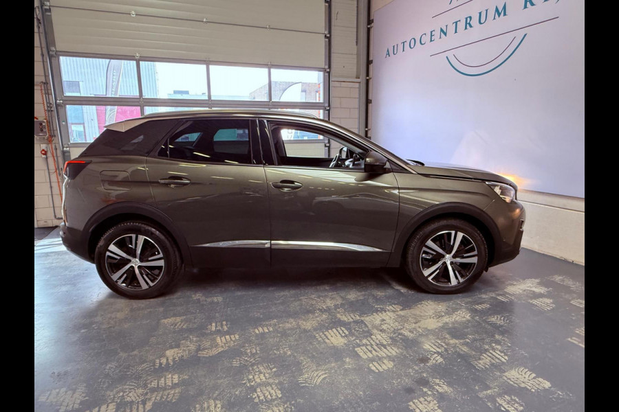 Peugeot 3008 !!! Paas Actie € 12.499,- !!! 1.2 PureTech Blue Lease Premium Navi, Camera