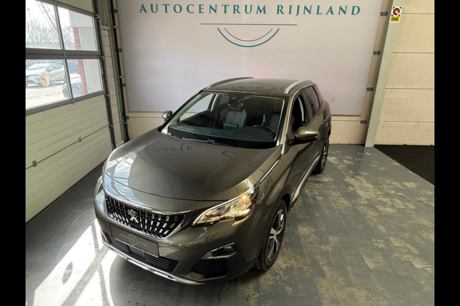 Peugeot 3008 !!! Paas Actie € 12.499,- !!! 1.2 PureTech Blue Lease Premium Navi, Camera